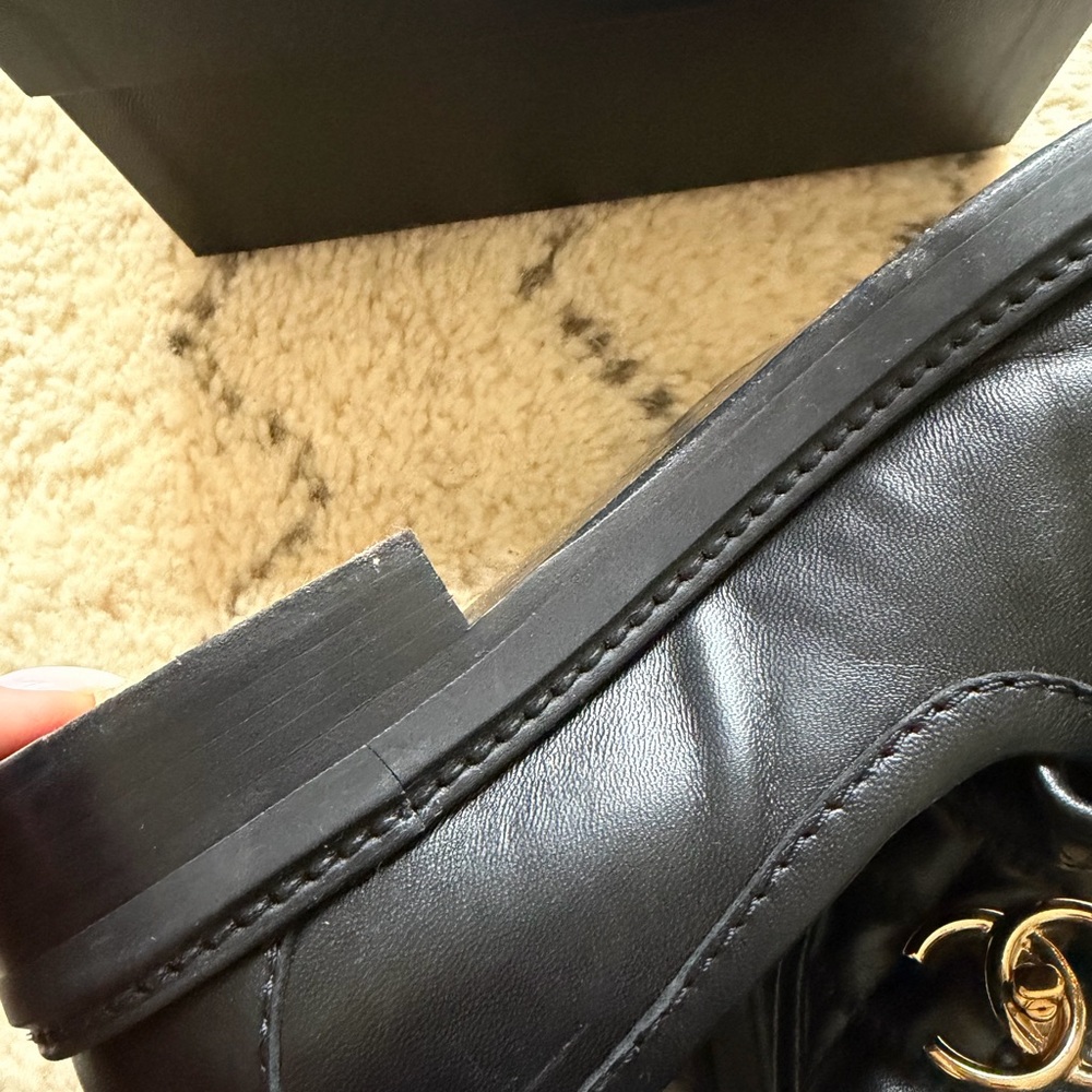 CHANEL Black and Gold Quilted Loafers - Picture 11 of 14